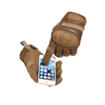 access to your smartphone or tablet along your journey with these motoring gloves